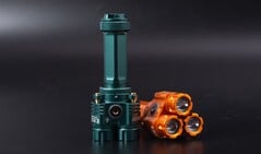 Niwalker ES01 — это компактный фонарик для повседневного ношения (EDC) с необычным дизайном