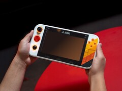 На передней панели Gamestation Go расположены различные элементы управления. (Источник изображения: My Arcade)
