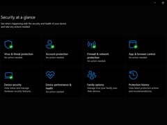 Панель управления приложения «Безопасность Windows», на которой отображается меню «Обзор безопасности».