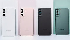 Galaxy S22 Plus одним из первых получит Android 13 (Изображение: Samsung)