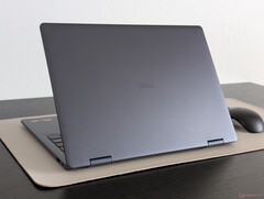Intel-версия Dell 14 Plus 2-в-1 предлагает несколько преимуществ, недоступных в вариантах с AMD (Источник изображения: Notebookcheck)