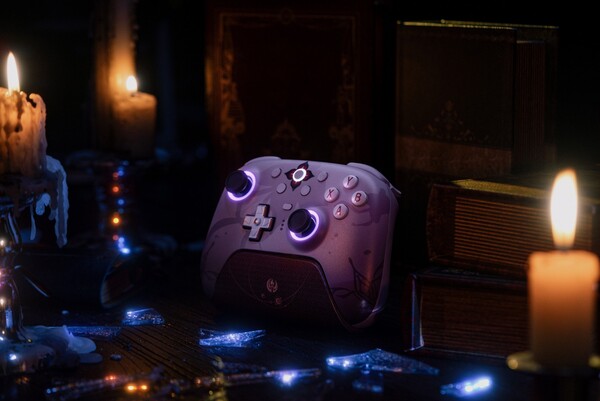Беспроводной контроллер 8BitDo Ultimate 2 (Honkai: Star Rail - Evernight) оснащен световыми кольцами RGB. (Источник изображения: 8BitDo)
