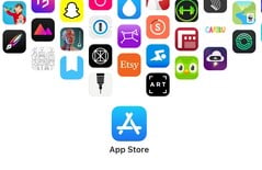 Логотип App Store с иконками популярных приложений. Компания Apple теперь вынуждена отстаивать свои комиссионные сборы за платежи, осуществляемые за пределами магазина.