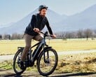 Trava EXP также выпускается в виде проходного электронного велосипеда