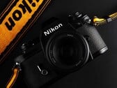 В скором времени компания Nikon может перейти в руки оптического гиганта EssilorLuxottica.