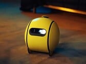 Samsung Ballie — это одновременно мобильная камера видеонаблюдения и проектор.