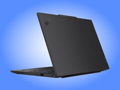 Размеры новейшей модели ThinkPad X13 от Lenovo составляют 299 × 207 × 9,85–13,35 мм.