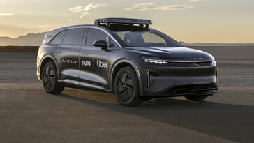 Трехрядный роботакси Uber-Lucid-Nuro.