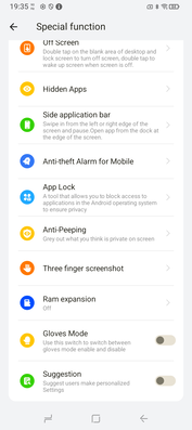 Различные добавочные функции. (Источник изображения: Снимок экрана, Сергей Тарасов - Notebookcheck)