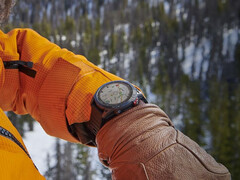 Серия Fenix 7 пока остается в разработке в версии 23.xx. (Источник изображения: Garmin)