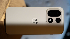 OnePlus 15. (Источник изображения: Weibo)