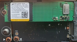 Два слота для M.2 PCIe4 x4 SSD