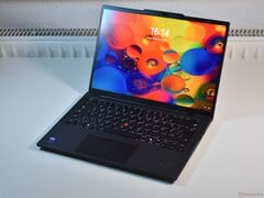 Империя Intel наносит ответный удар, обещая 20+ часов автономности: Обзор ноутбука Lenovo ThinkPad T14s Gen 6