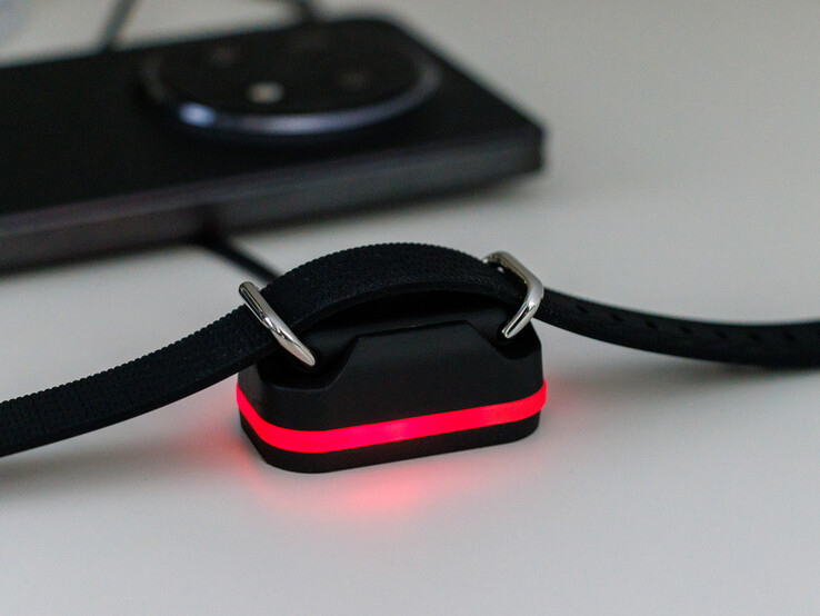 Hilo на зарядной станции (Источник изображения: Дэниел Шмидт)