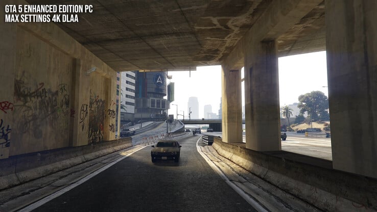 Несмотря на то что в GTA 5 Enhanced Edition реализованы великолепные эффекты рендеринга в реальном времени, качество графических ресурсов по-прежне
