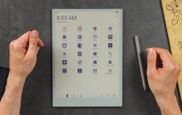 Android позволяет пользователям устанавливать сторонние приложения для чтения и развлечений на reMarkable Paper Pro.