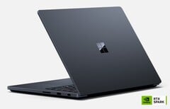 Surface Laptop Ultra. Microsoft хочет, чтобы пользователи MacBook Pro перешли на этот ноутбук.