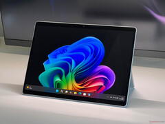 Microsoft Surface Pro OLED для бизнеса (Источник изображения: Notebookcheck)
