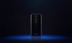 На обзоре: OnePlus 6T McLaren Edition. Образец предоставлен компанией OnePlus