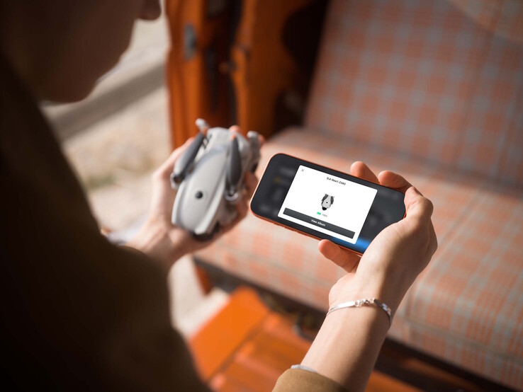 С помощью QuickTransfer можно очень быстро передавать данные через WiFi