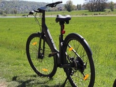 Обзор Urtopia Carbon 1 ST: Удивительно хорош даже без активации мотора