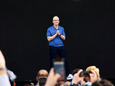 Apple Генеральный директор Тим Кук на недавнем мероприятии компании (Источник изображения: Apple)