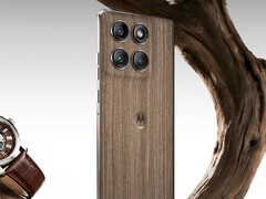 Motorola Edge 60 Pro теперь доступен в Китае с деревянной отделкой. (Источник изображения: Motorola)
