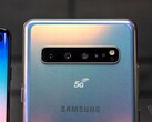 Техноэнтузиасты заметили нечто необычное в Galaxy S10 5G, продаваемом Sprint. (Изображение: The Verge)