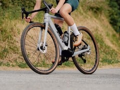 Компания BH Bikes предлагает новые электровелосипеды для гравийных трасс