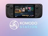 Паровая палуба с логотипом Komodo Station