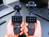 Osmo Pocket 3 (слева) рядом с Osmo Pocket 4P (справа).