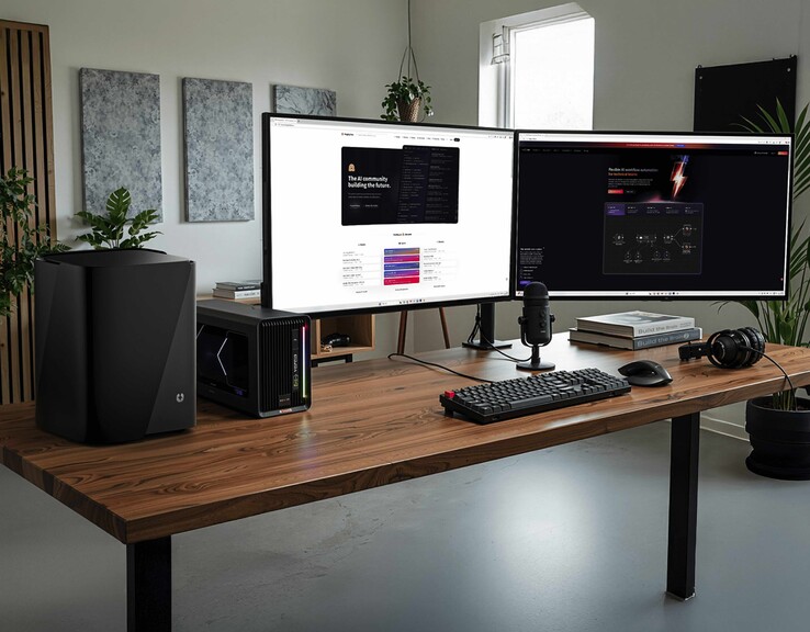 NAS UnifyDrive UC450 Pro имеет поддержку Thunderbolt 4, что позволяет быстро устанавливать eGPU. (Источник изображения: UnifyDrive)