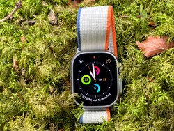 Apple Watch Ultra 2 (Изображение: Benedikt Winkel)