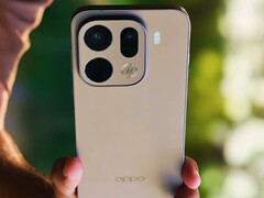 Oppo Find X9s Pro оснащен двумя 200-Мп камерами и одной 50-Мп камерой на задней панели.