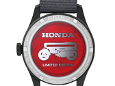 Ограниченная серия Seiko 5 Sports Field x Honda Motocompo