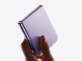 Mix Flip был представлен в июле прошлого года. (Источник изображения: Xiaomi)