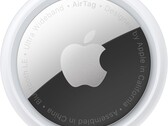 Appleтрекер AirTag (на фото) готовится к серьезному обновлению этим летом. (Источник изображения: Apple)