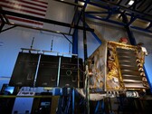 Lunar Trailblazer сидит в комнате в Lockheed Martin Space в Колорадо во время испытаний (Источник изображения: Lockheed Martin Space)