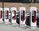 Tesla анонсирует виртуальное решение для борьбы с конфликтами водителей на станциях Supercharger (Источник изображения: Tesla)