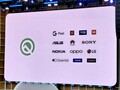 Google пока молчит о том, что же значит буква «Q» (Изображение: Twitter/Jessica Dolcourt)