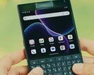 Titan 2 - это аналог BlackBerry, который теперь можно приобрести на Kickstarter (Источник изображения: Unihertz)