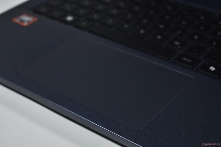 Acer TravelMate P4: Тачпад