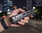 Фонарь EDC15 разработан как компактный фонарь для повседневного использования, обеспечивающий достаточную мощность. 