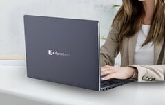 На изображении представлено официальное маркетинговое изображение ноутбука Dynabook Portege X30L предыдущего поколения.