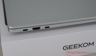 Geekom GeekBook M16 — Разъёмы на левой стороне