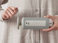 Crankspeaker all-in-one от Rhythm не требует внешнего питания для работы аккумулятора, радио, фонарей и беспроводной колонки. (Источник изображения: Rhythm)