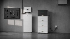 Система SunEnergyXT 500 PRO AC Core позволяет увеличить емкость накопителей в уже существующих солнечных установках на 90 кВт·ч