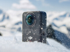 DJI Osmo 360 бросит вызов Insta360 X5 с 1-дюймовой и 120 МП 360-градусной камерой. (Источник изображения: via DroneXL)