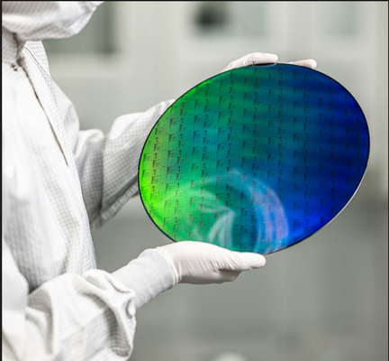 Omega от PsiQuantum: производительный набор микросхем для фотонных квантовых вычислений (Источник изображения : PsiQuantum)