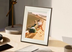 Aura Ink использует панель e-ink для отображения фотографий в цифровом виде (Источник изображения: Aura Frames)